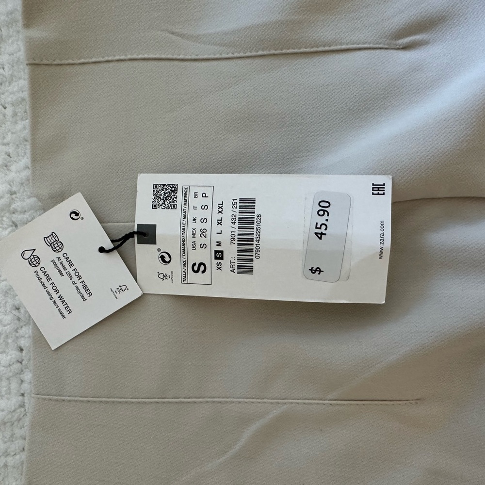 Zara high waisted pants - Picture 2 of 2